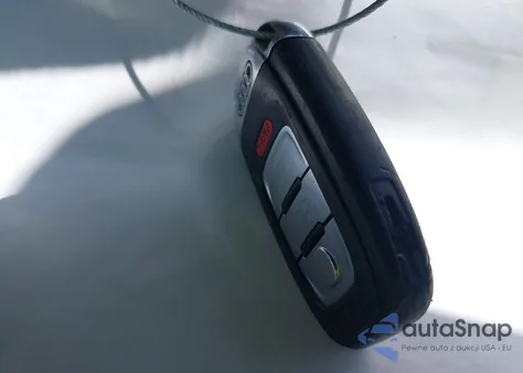 2011 Audi A4 2.0T Premium из США, поврежденный, VIN WAUFFAFL2BA091511